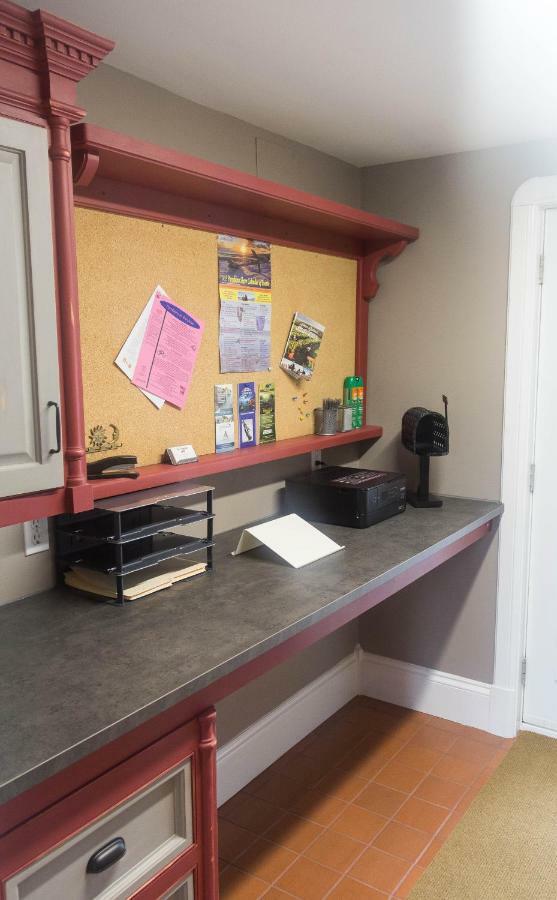 Parrsboro Fox Point Inn מראה חיצוני תמונה